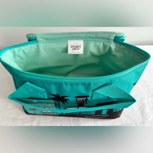 TRADER JOE'S MINI INSULATED COOLER TOTE LUNCH BAG SET 2  1 PINK & 1 TEAL BLUE! - Picture 2 of 9